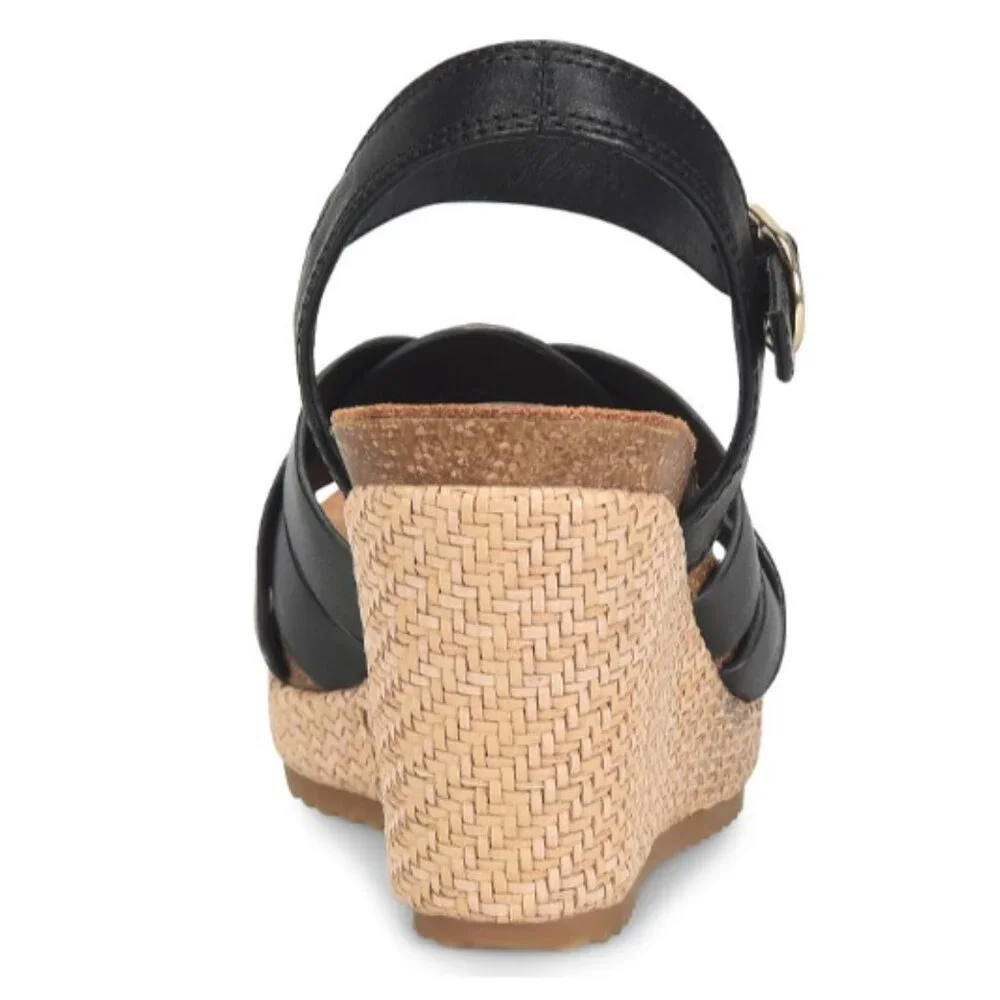 new Sofft Carlana Italian Leather Wedge Sandals  in box 252